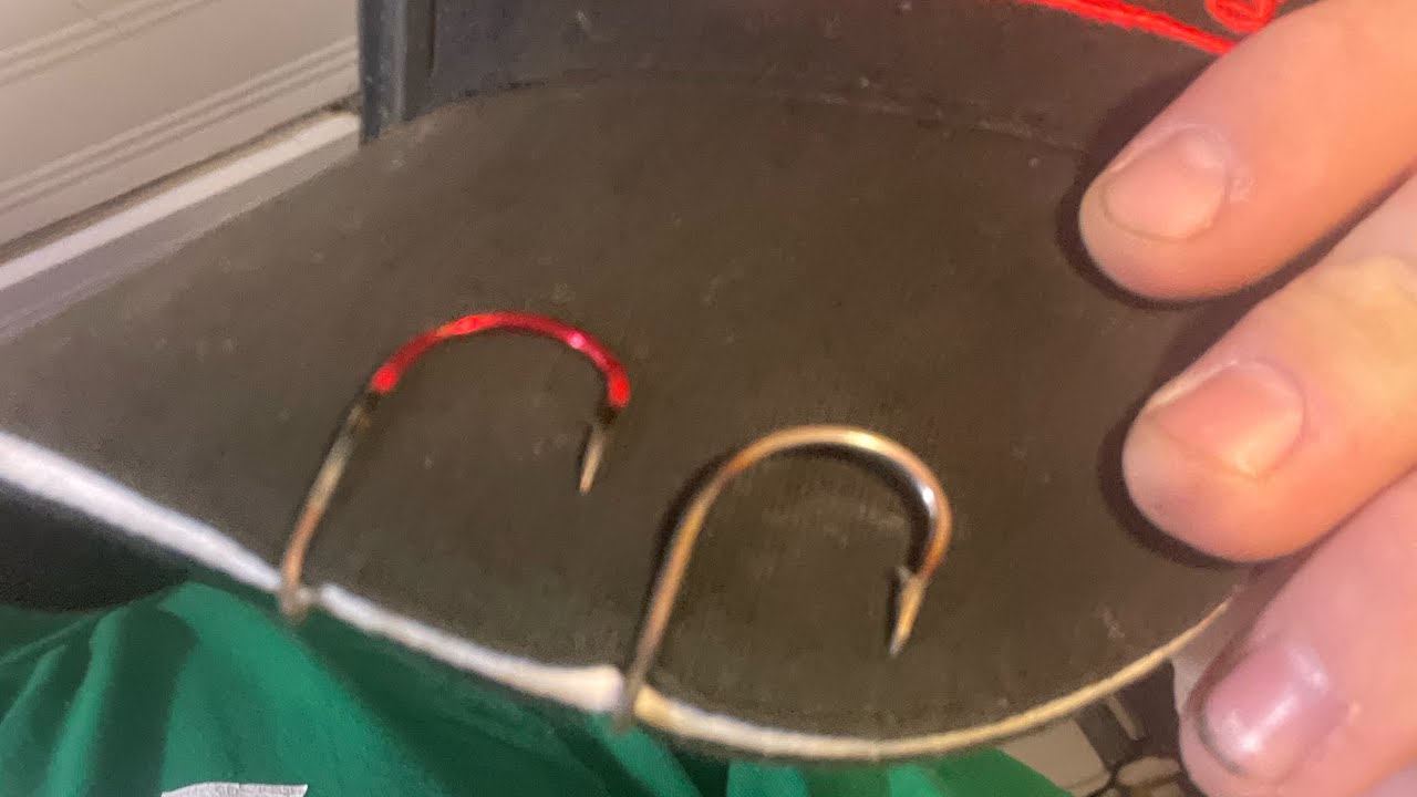 Making fish hook hat clips