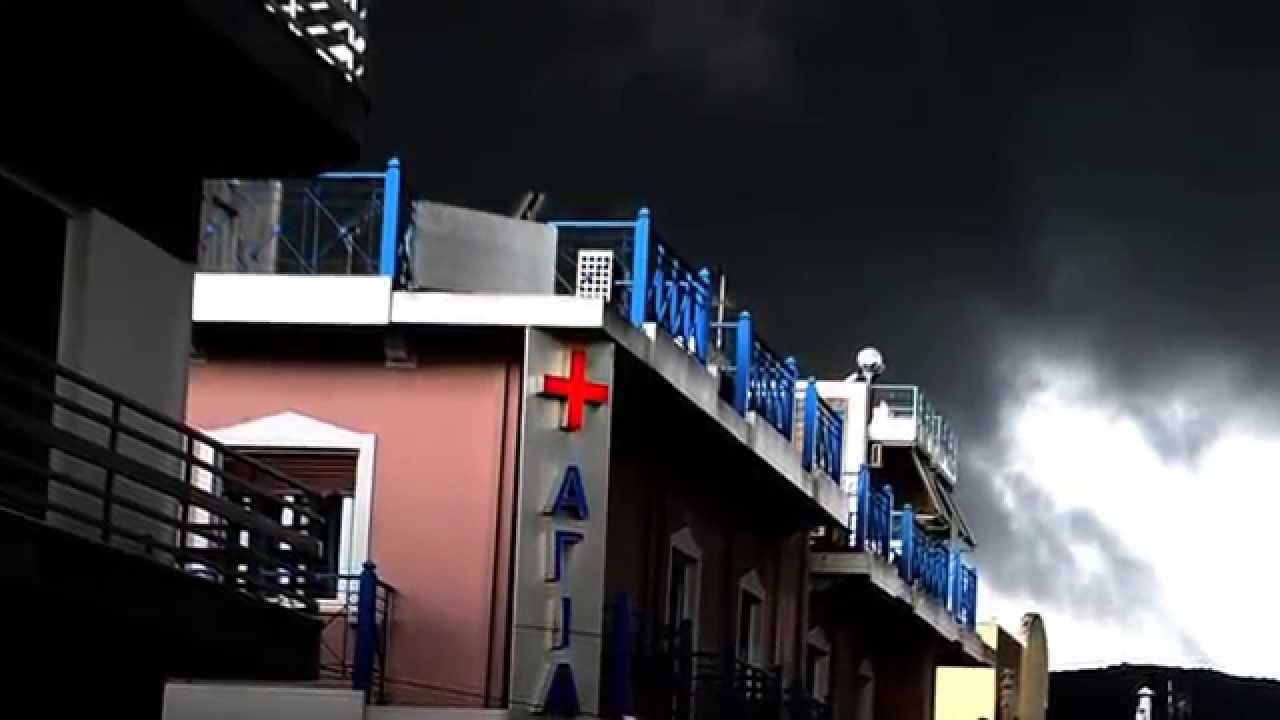 Ισχυρή καταιγίδα Αιγάλεω 22/10/2015 (Χαλάζι, κεραυνοί και funnel)