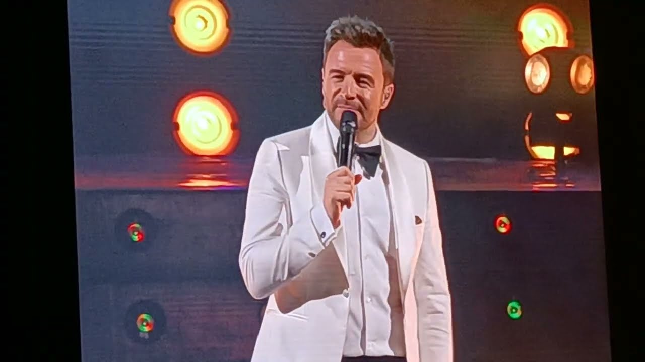 Westlife Gala Evening in Singapore (03 Feb 2026) - Shane's speech and Chariot