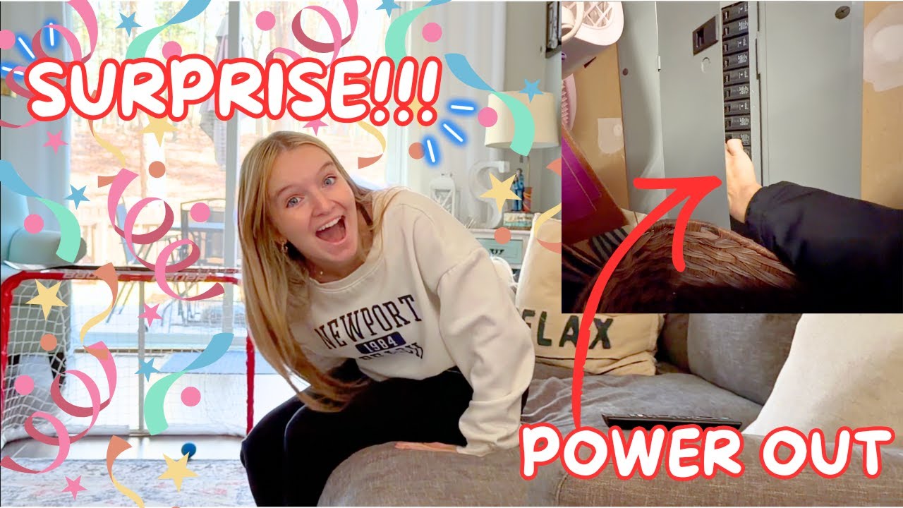 POWER OUTAGE SCARE | SURPRISE NEWS | BACK TO COLLEGE | Family 5 Vlogs