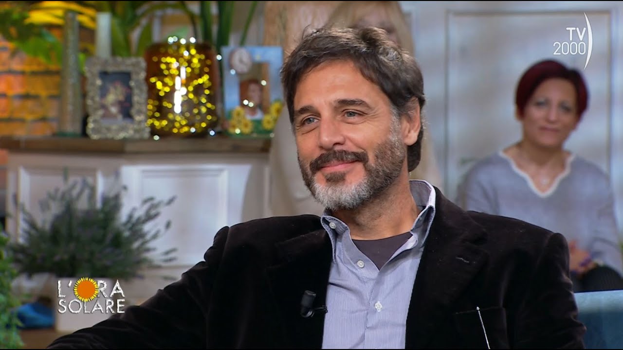 L'Ora Solare (TV2000) Daniele Pecci: "Il teatro è il luogo dei miei sogni"