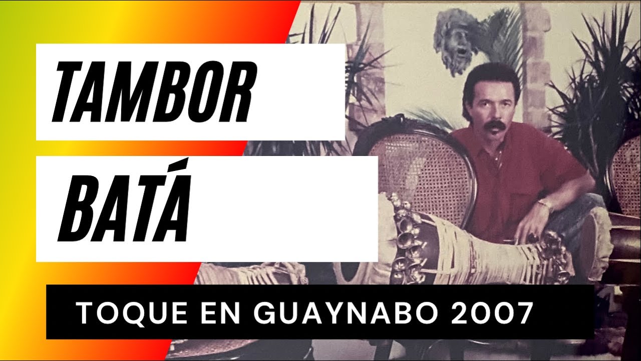 Jose Ramirez  y su tambor Batá en Guaynabo