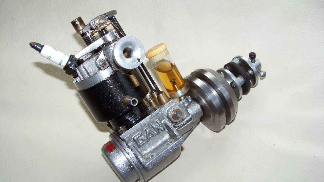 4 stroke RC model engine, spark ign. not nitro