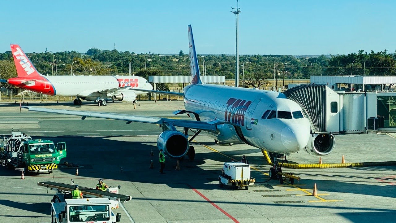 POUSO EM BRASÍLIA BSB | LATAM | AIRBUS A320