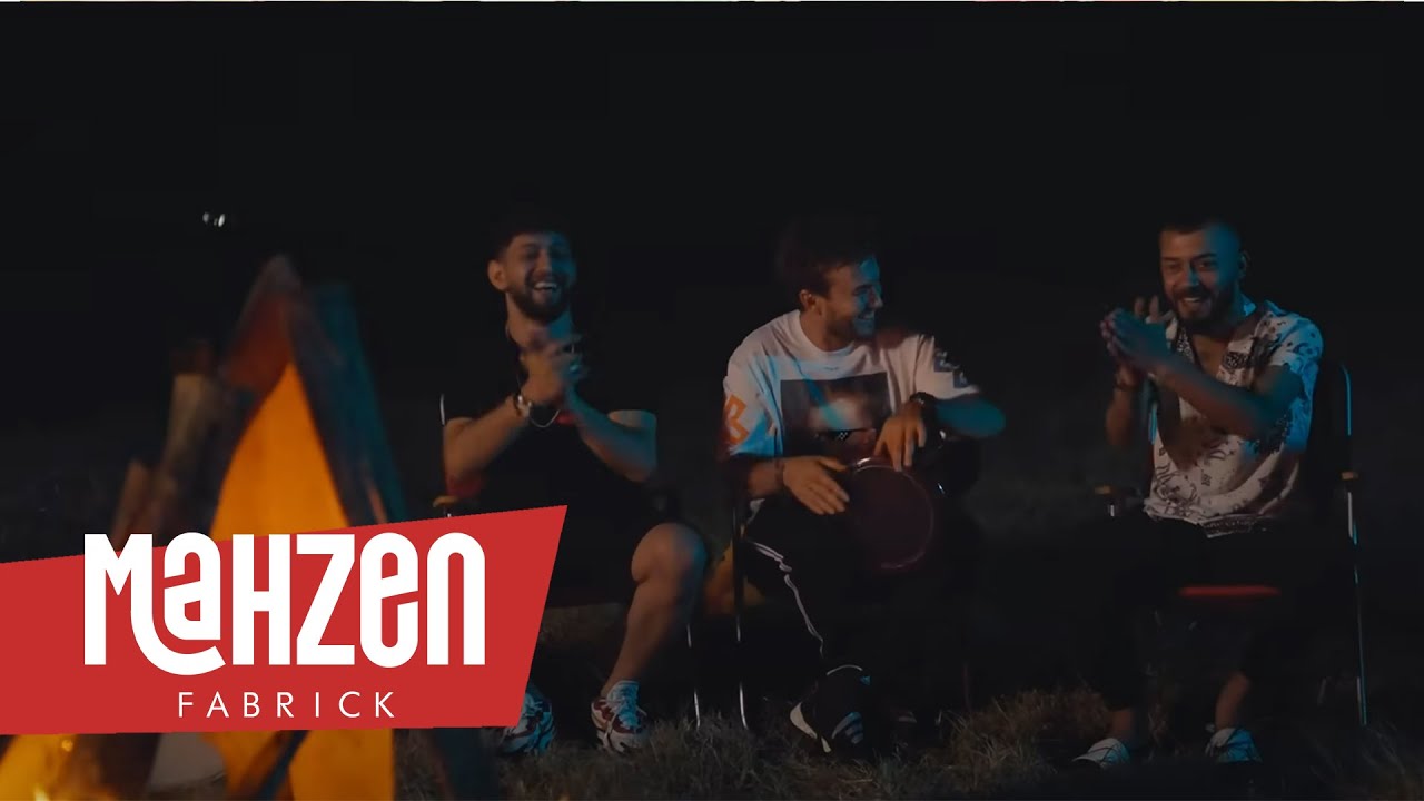 Burak Bulut & Mustafa Ceceli & Kurtuluş Kuş - Leyla Mecnun