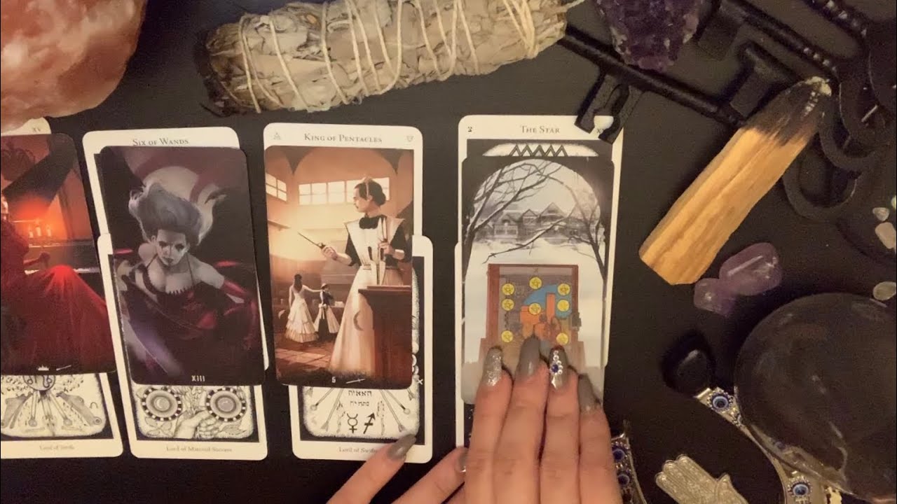 💌IS THIS LOVE?YOUR STORY IS UNFOLDING.THE GATE IS CLOSING.Twin Flame/Soulmate/Love Tarot Reading