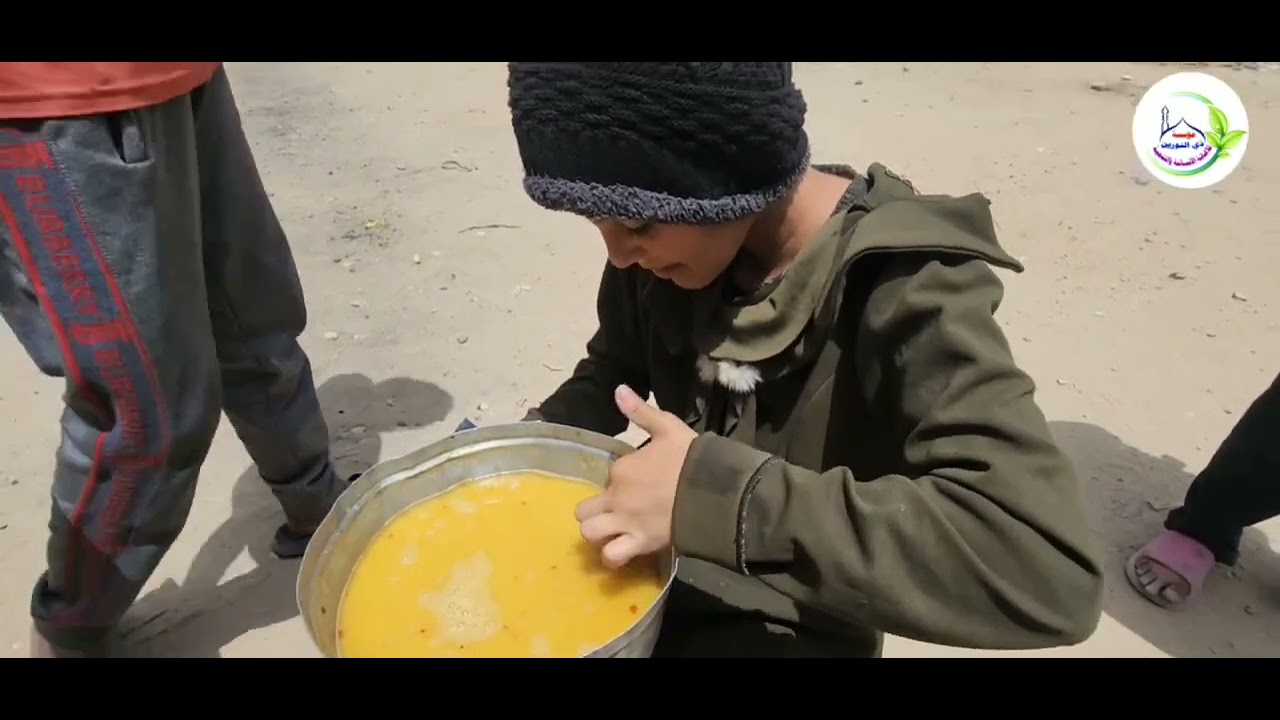 تجهيز مخيمات النازحين ضمن #مشروع_إغاثة_أهلنا_في_غزة بالطعام