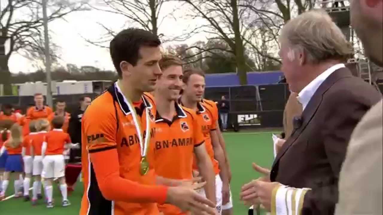 Gold Medal Ceremony UHC Hamburg - Oranje Zwart