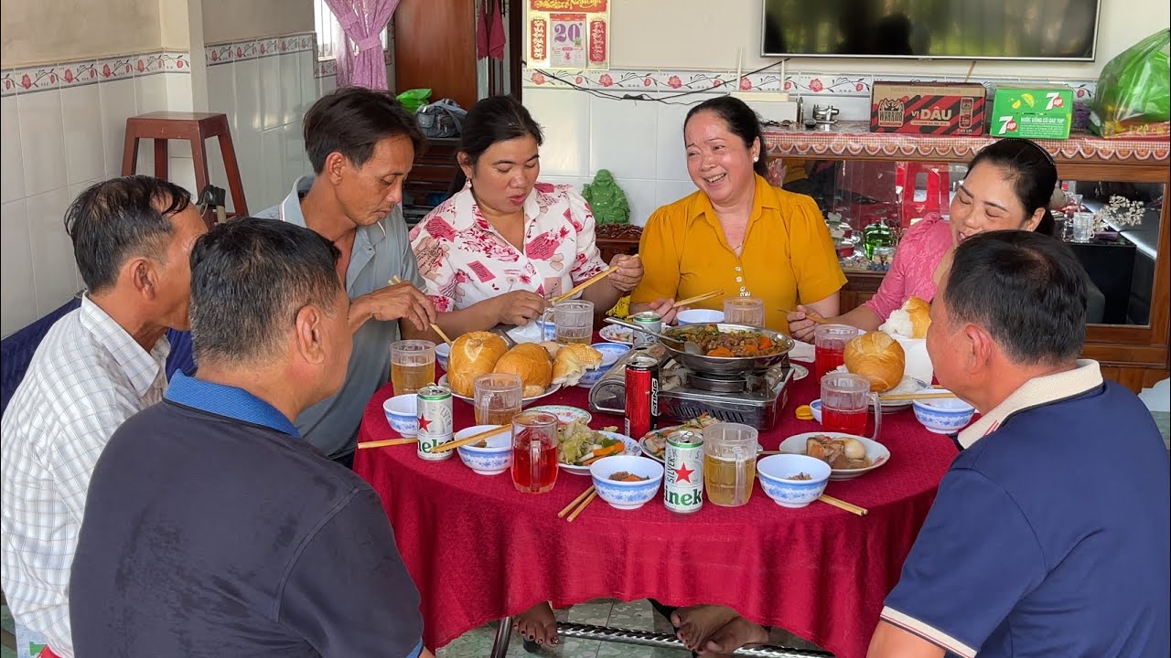 Xuống Chị Ba Nấu Bò Kho Thơm Lừng, Gà Nấu Lẩu Nhúng Rau / NCMT 340