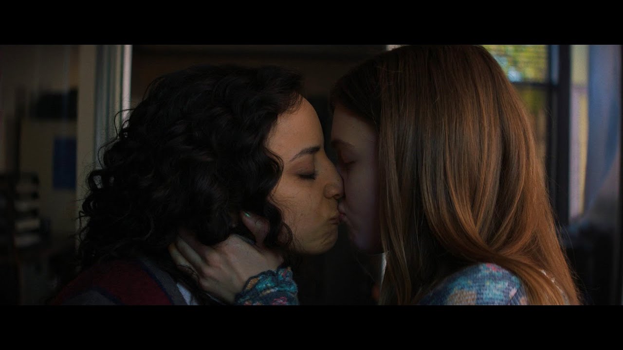 Deena & Sam | FEAR STREET