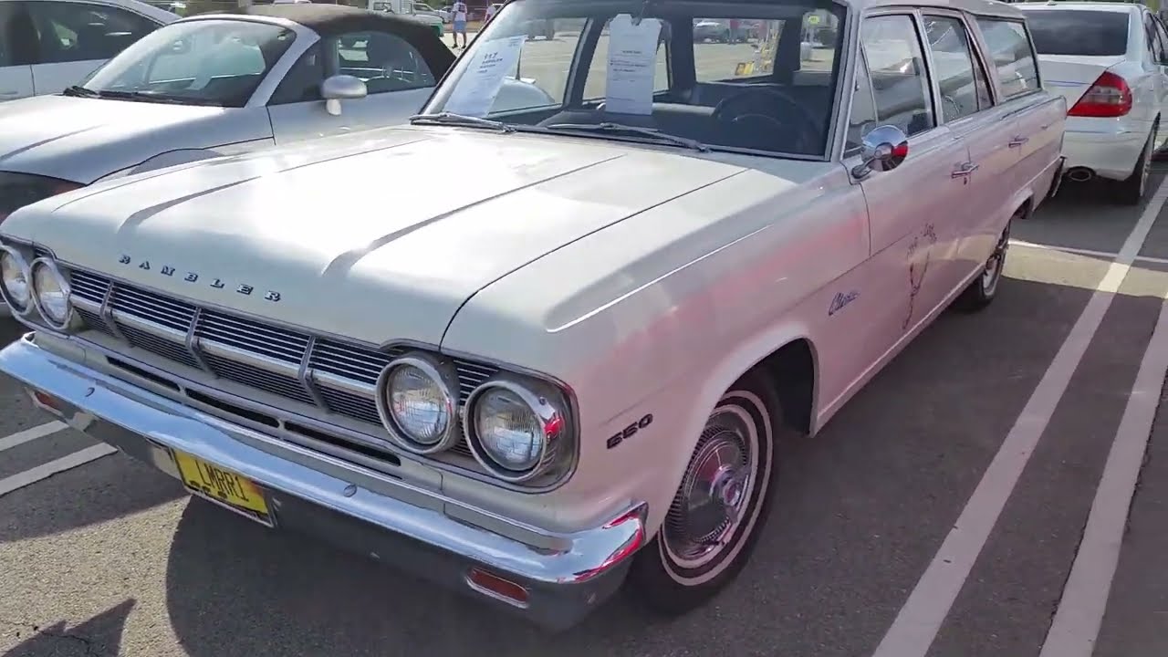 Survivor 1965 Rambler Classic 550 Cross Country Station Wagon 65 AMC Sold Classic Auction $10,600
