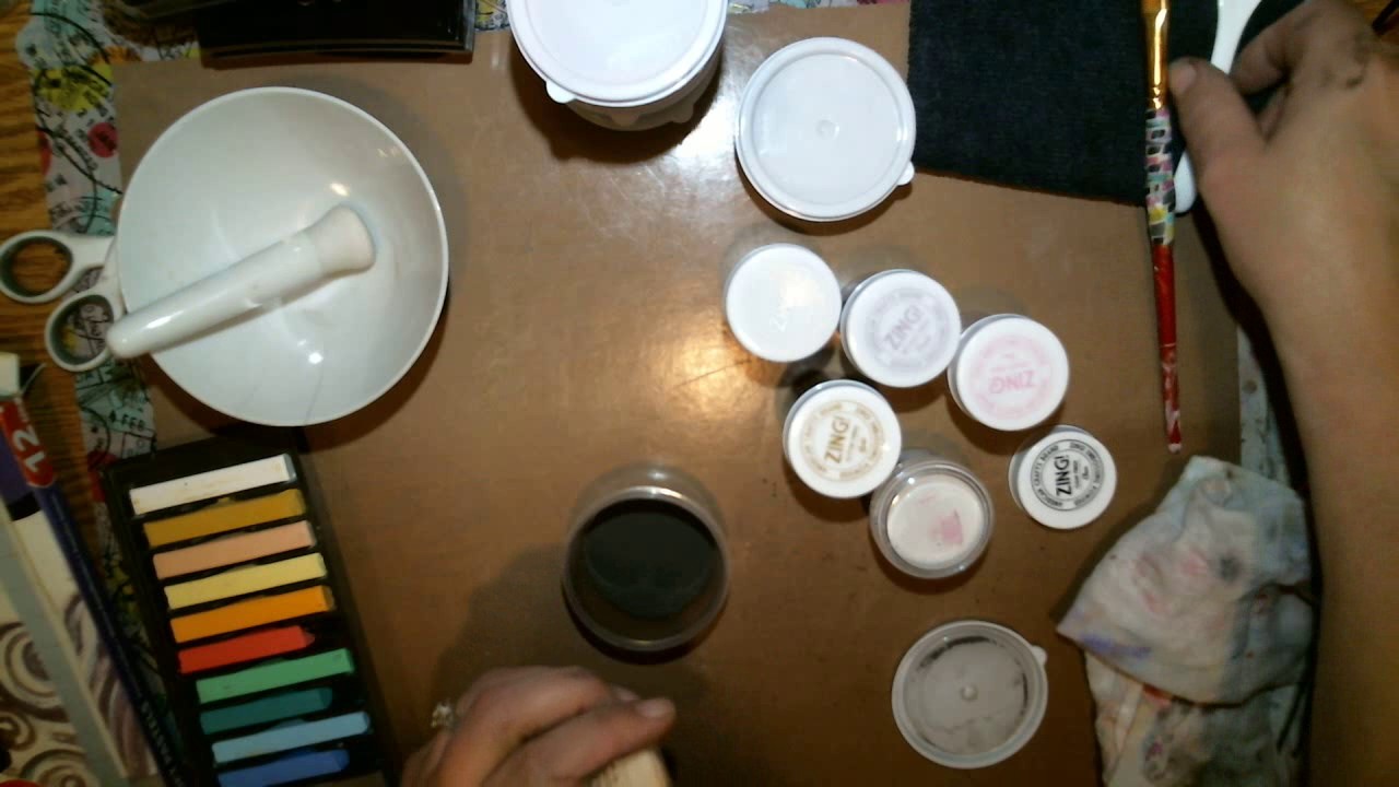 How to make and use embossing powder.