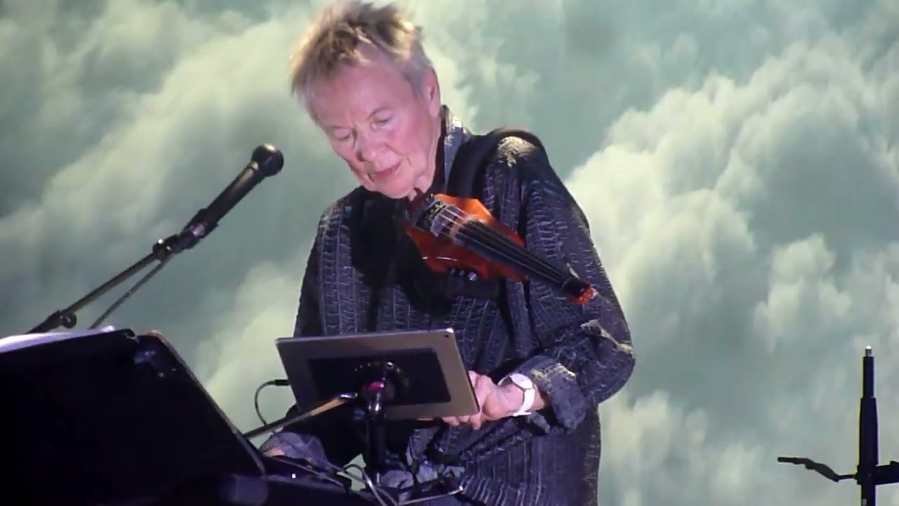 Laurie Anderson - The Hague --  EMILIA EARHART --  Amare - 6 april 2025
