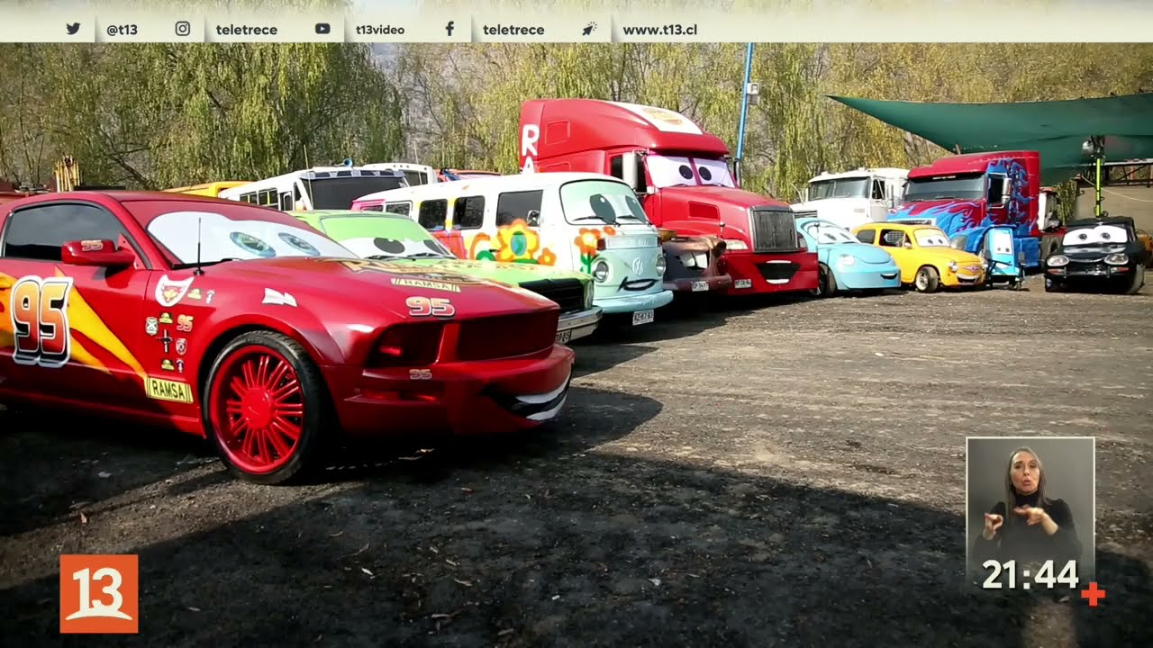 Fanático recreó a toda la pandilla de "Cars" a escala real