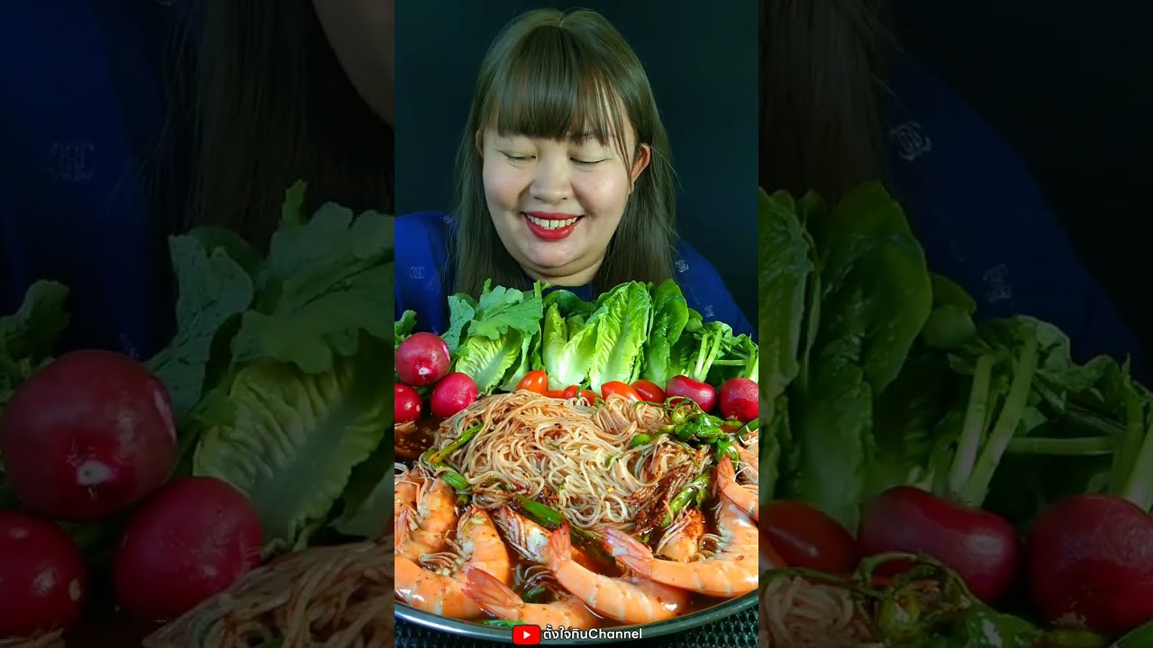 ขนมจีนซาวน้ำปลาร้า(ข้าวปุ้นซาว) ใส่กุ้งสุก ชะอม ก้านจองลวกหวานๆกินกับแรดีส สดๆ อร่อยมาก