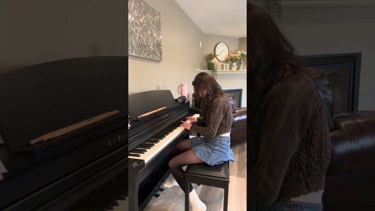 Into the Light by me!#originalsong #piano #upcomingmusician #talented #artist #composer #songwriter 