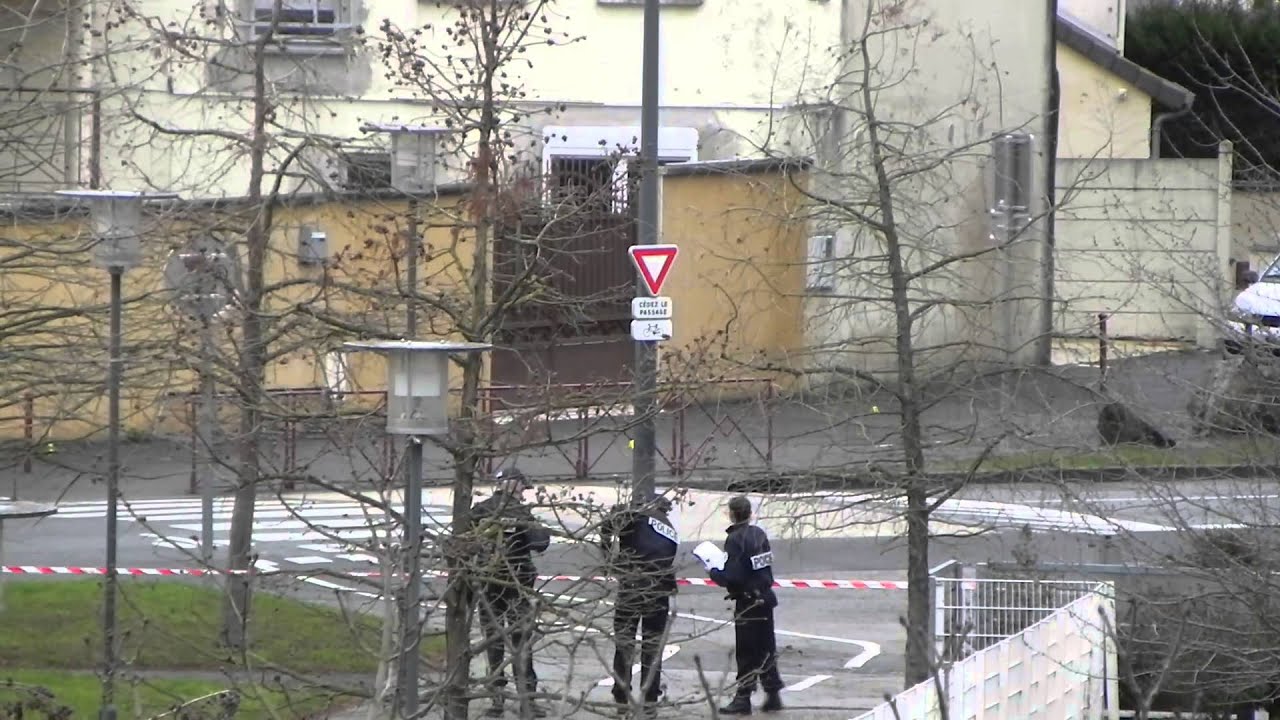 Attaque des mosqu&eacute;e de France / Нападение на мечеть во Франции