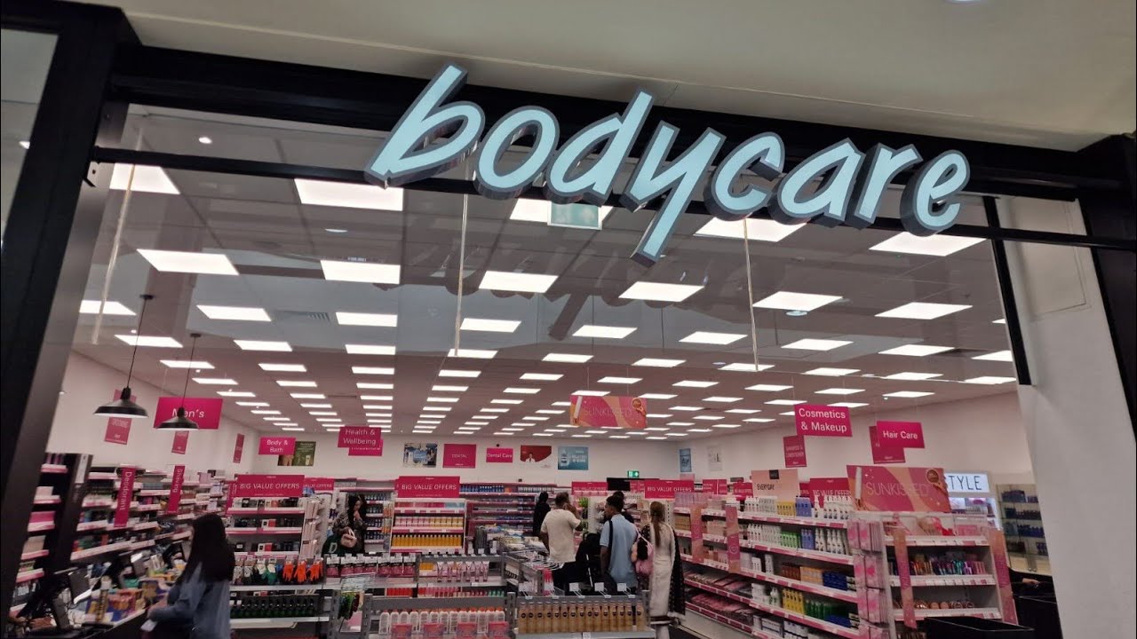 Inside Ilford most loved beauty shop & full tour and service /top beauty products in Ilford store 