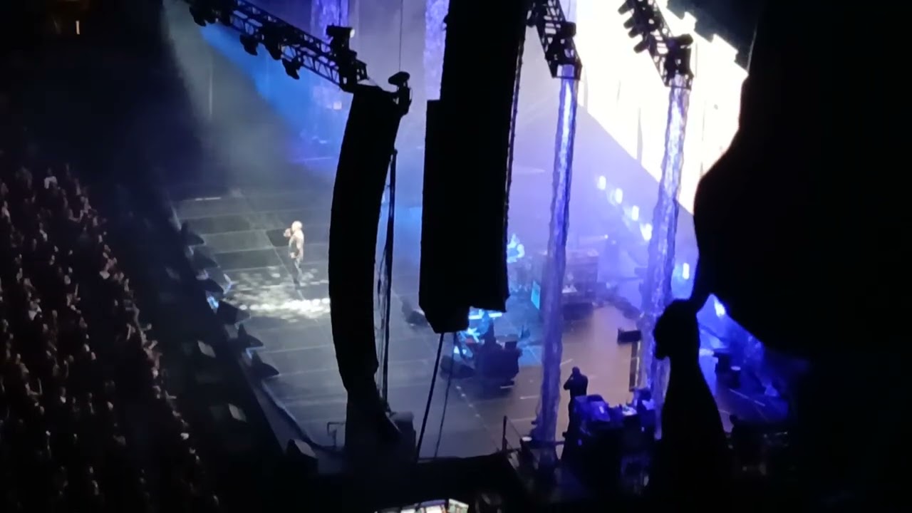 Morrissey live 