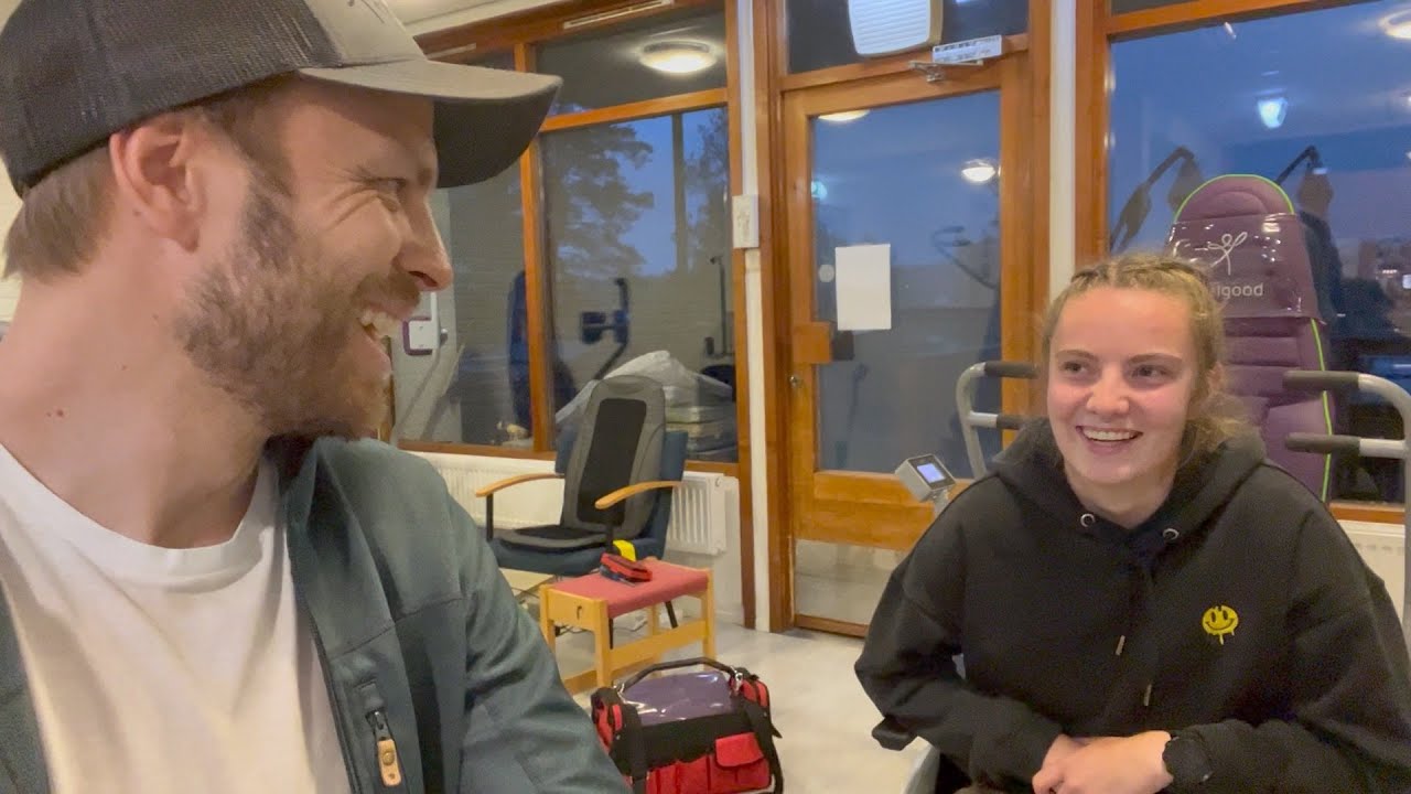 The amazing story about Elisabeth and her way back from being paralyzed - English subtitles
