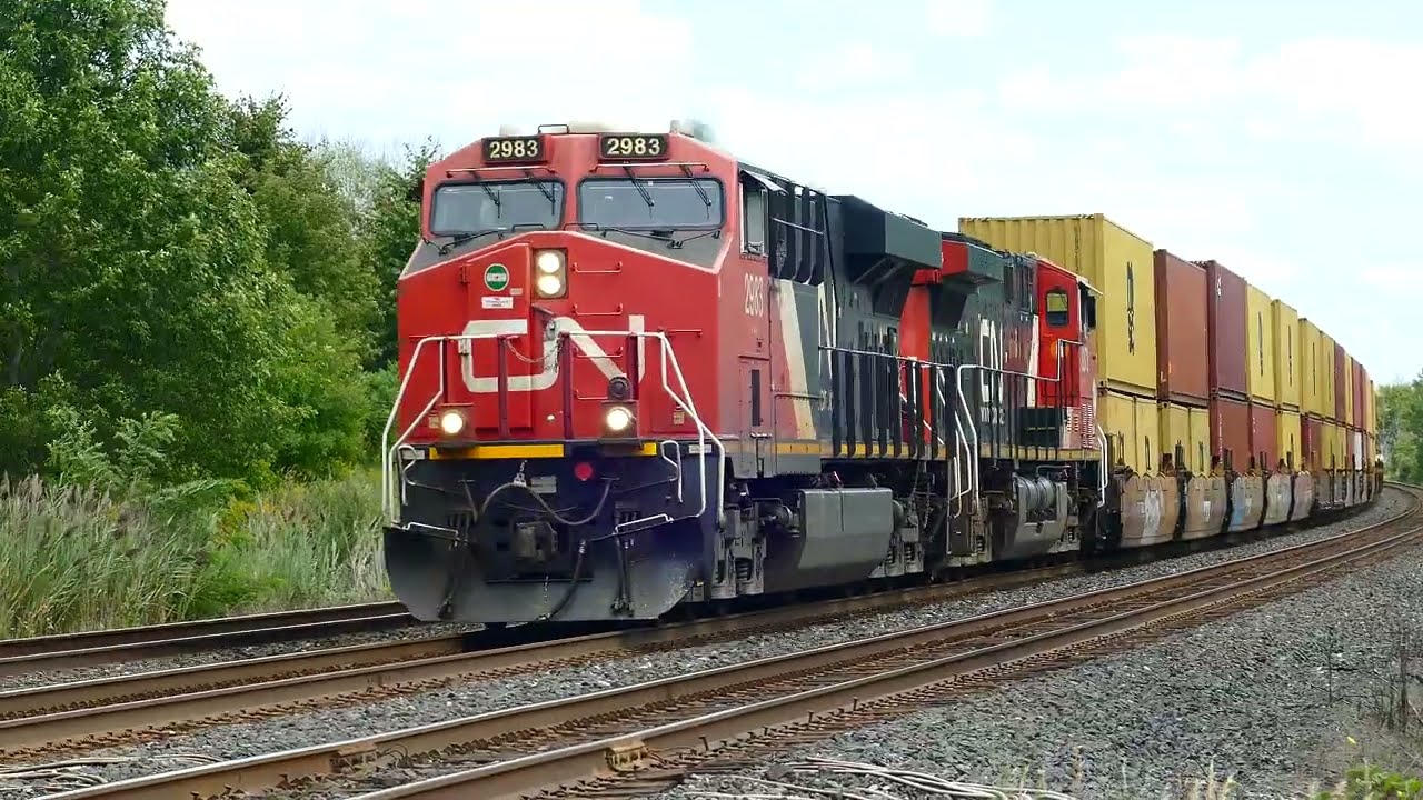 CN 2983 WEST PASSES PENTECOSTAL ROAD