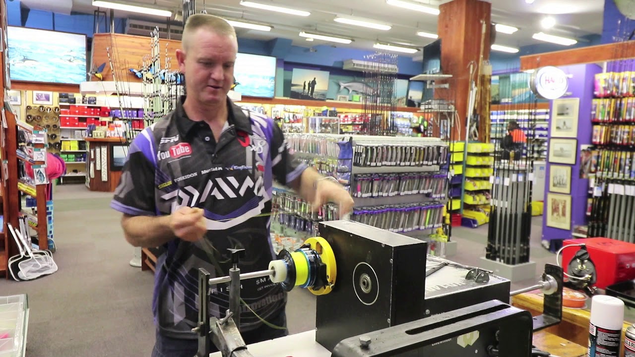 TACKLE & GEAR - Spooling the NEW DAIWA Saltist 8000 with Braid