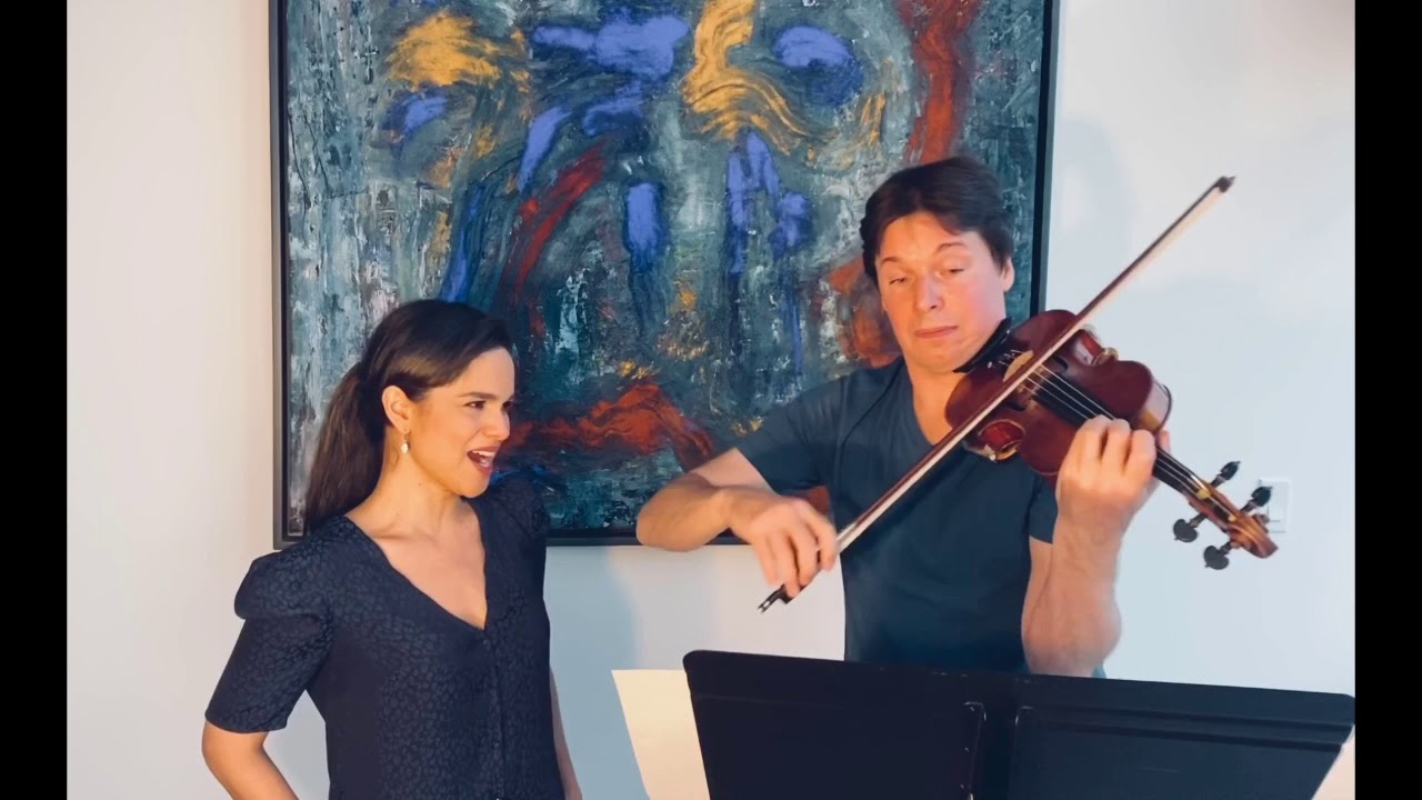 Soprano Larissa Martinez (with Violinist Joshua Bell) singing Manuel Ponce's ballad - Estrellita