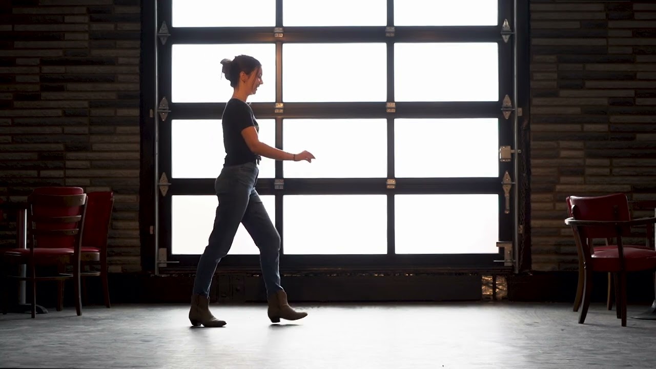 Straight Line - Line Dance