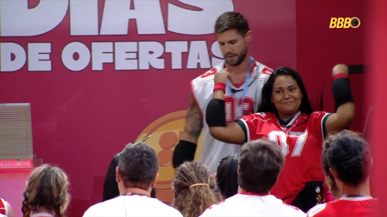 NA LATA!!! JONAS COLOCA CHAIANY NO MONSTRO 