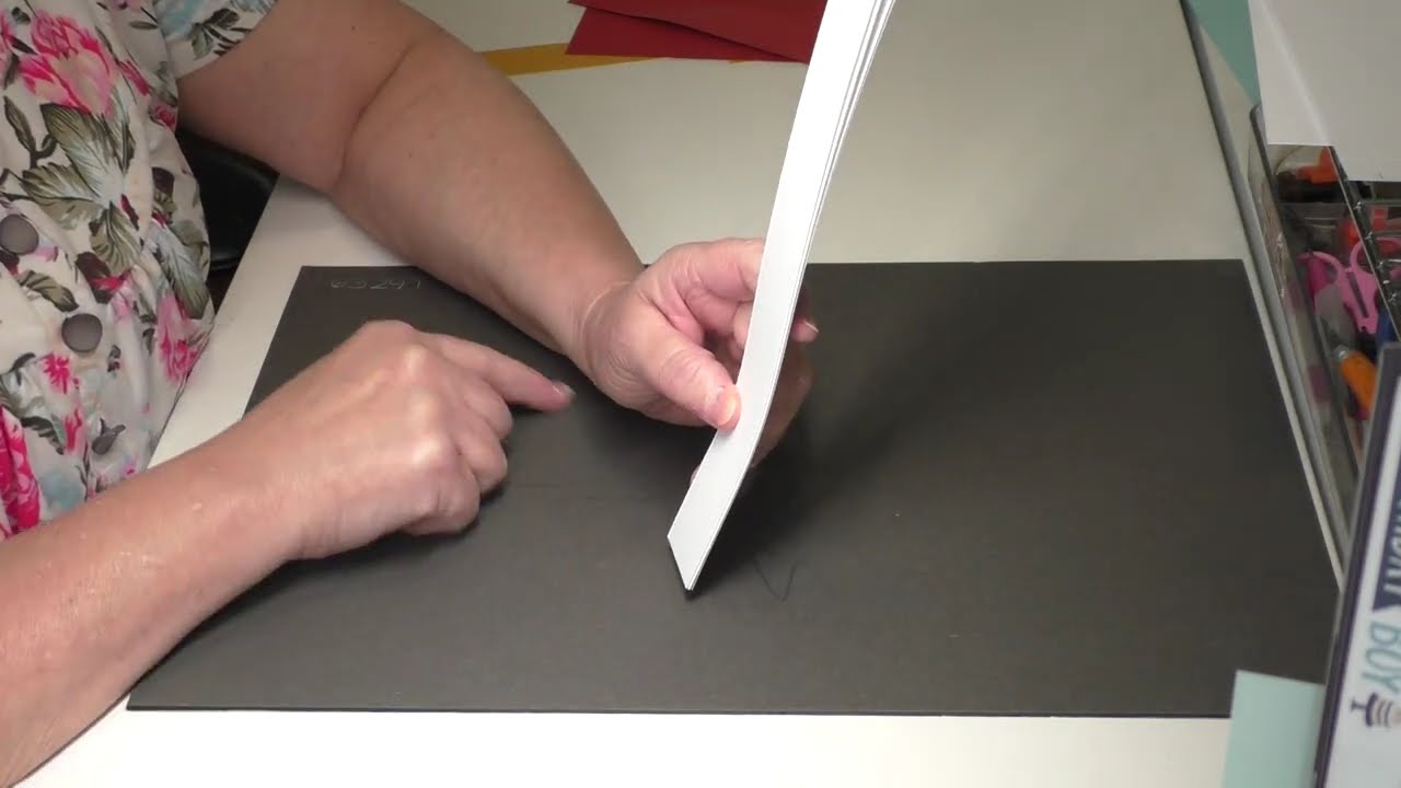 Tuto #1a de 10 | Album Anniversaire Grand Format | Le Matériel et Base de Pages | Scrapbooking