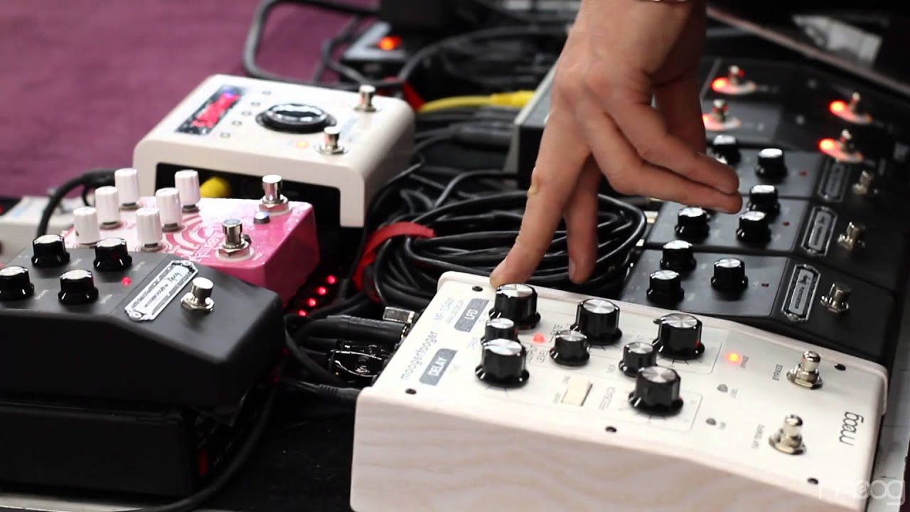 Troy Van Leeuwen's Minifooger Pedal Board