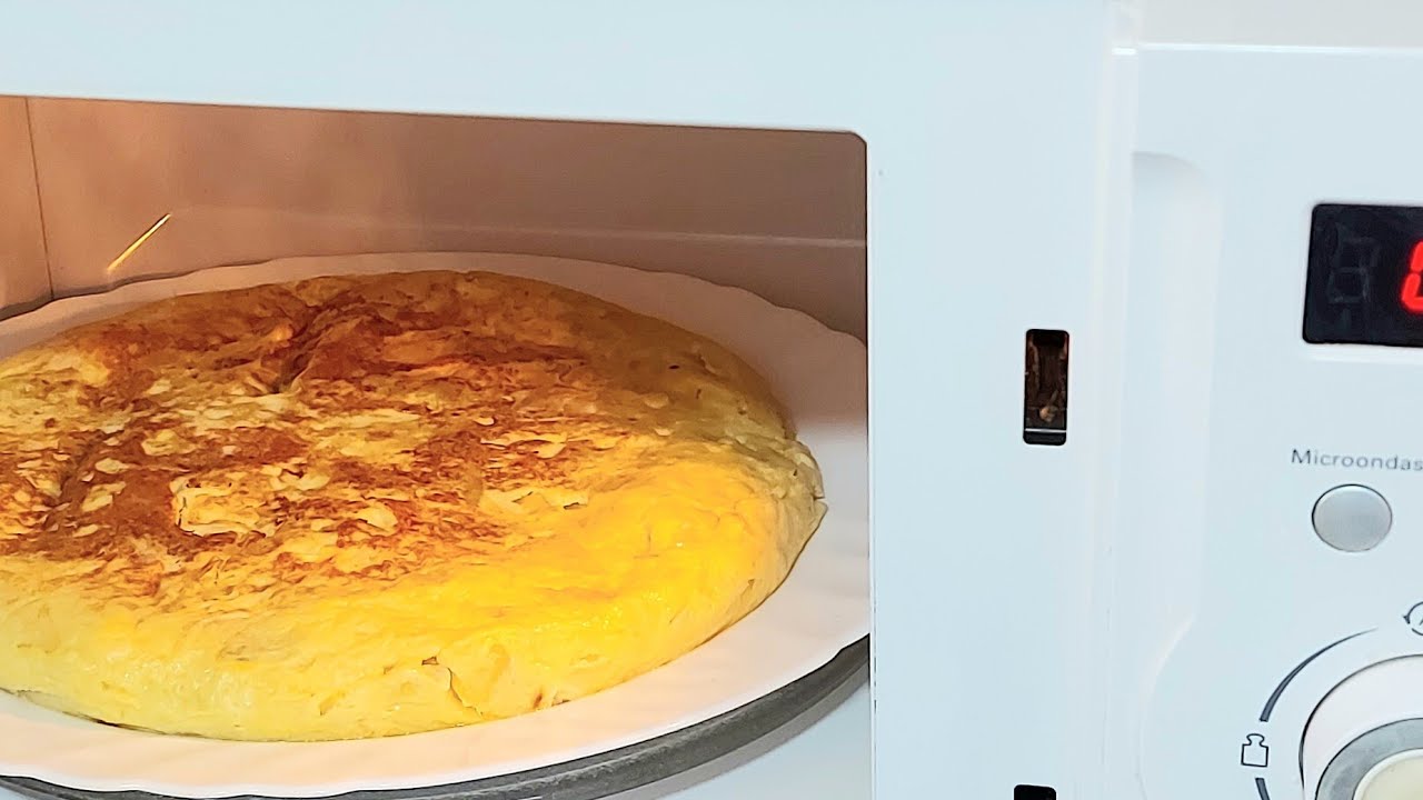👌🥔TORTILLA DE PATATAS ✅LIGERA🔌EN EL MICROONDAS// BEATRIZ COCINA