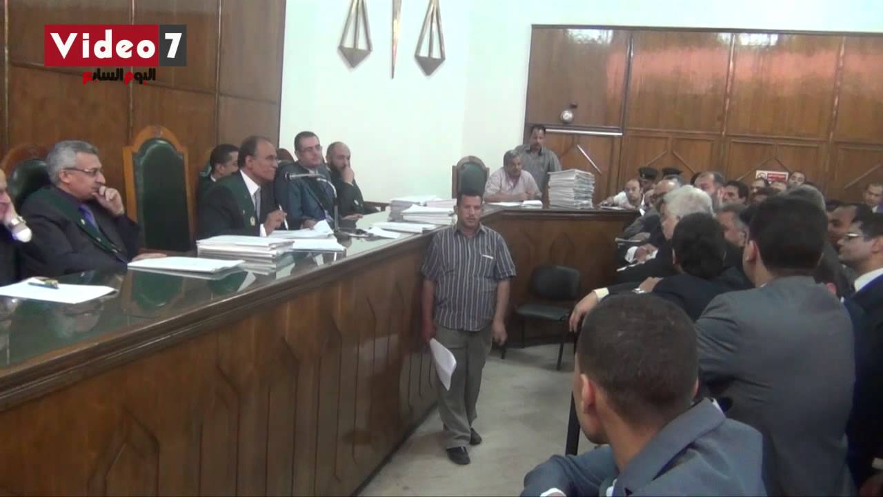 مرتضى منصور لقاضى المحكمة أنقذ ما تبقى من دماء المصريين