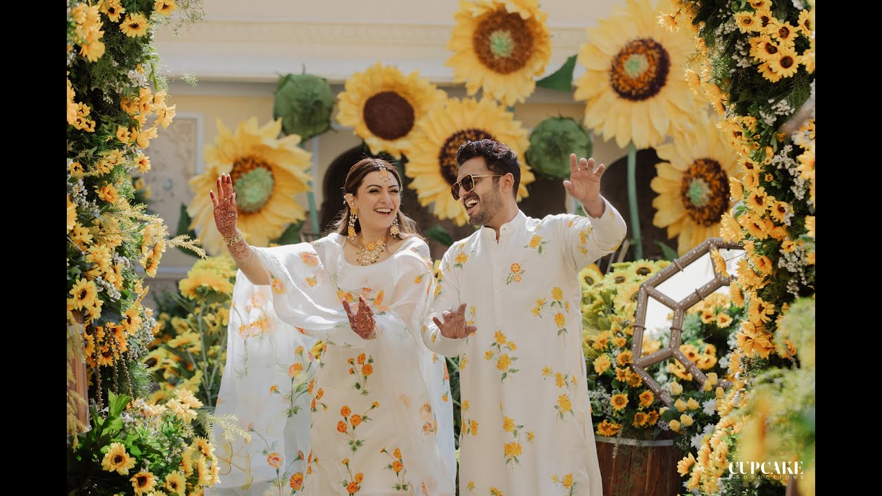 ‪@ihansika‬