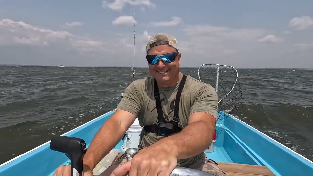 Boston Whaler rough water test. Seeing how well it holds up in choppy water!!