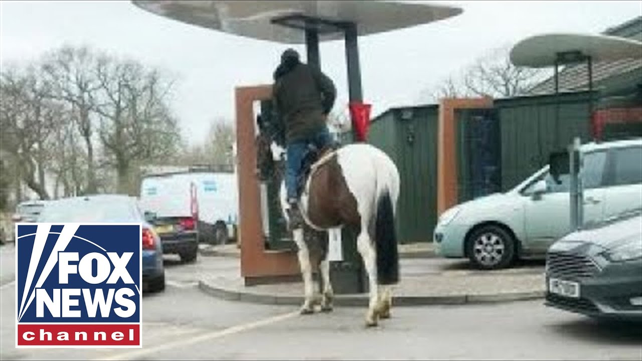McDonald's drive-thru denies service to man on horseback
