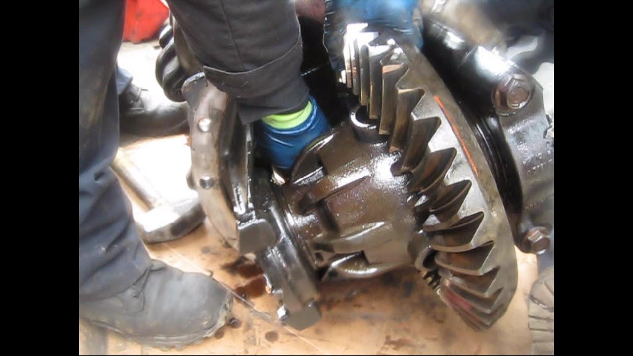 Power divider ~ Rear Axle Damaged ~ Freightliner Century