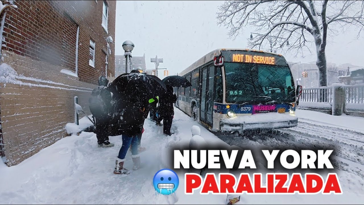 NUEVA YORK paralizada por la TORMENTA ❄️ Trabajo cancelado y la ciudad vacía 😱
