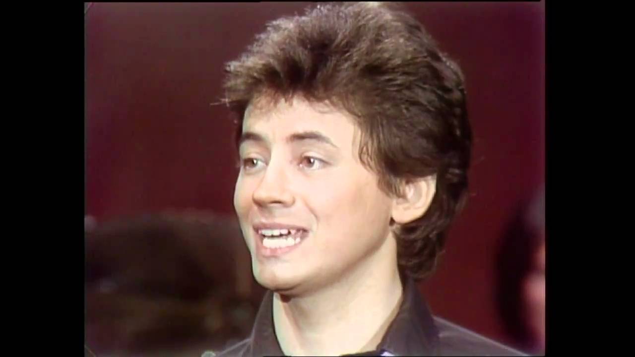 Dick Clark Interviews Greg Guidry - American Bandstand 1982