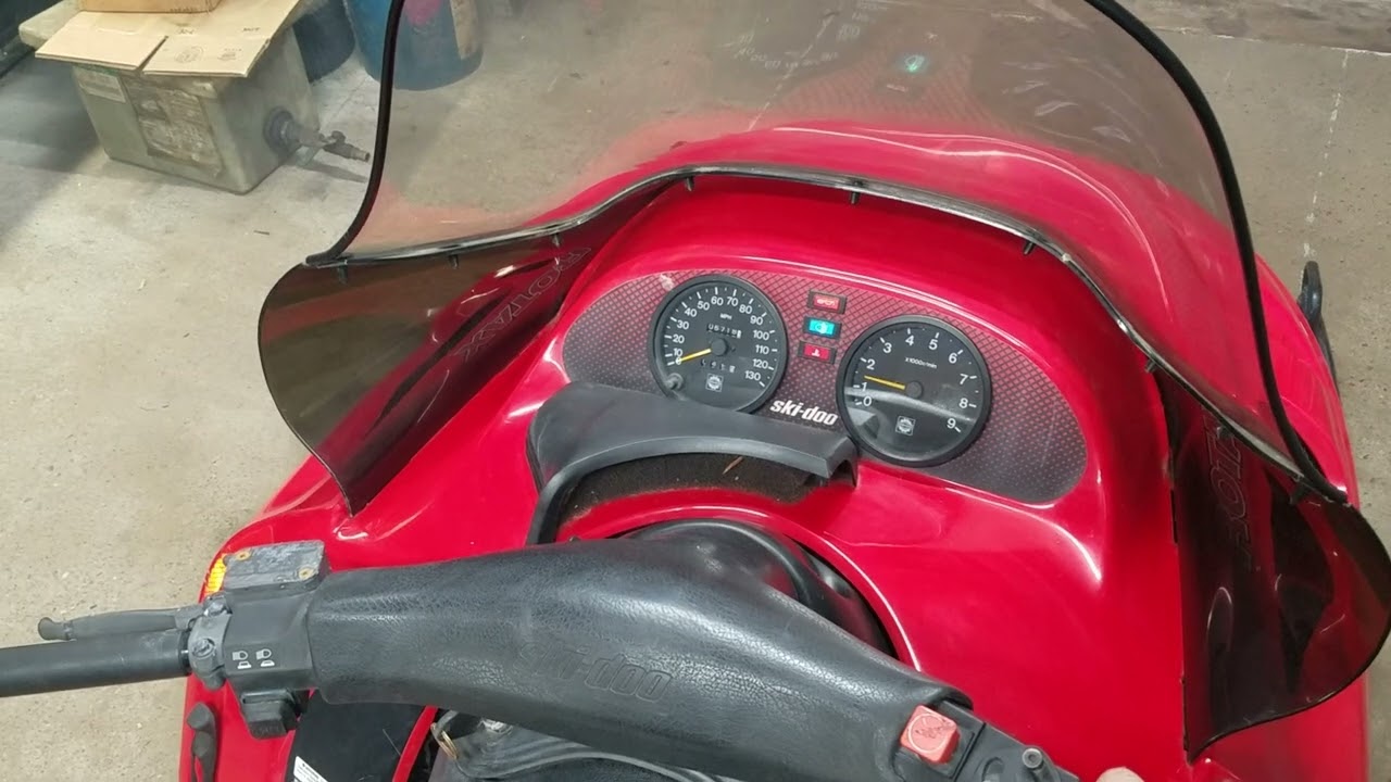 1997 skidoo Formula Rotax 500 Snowmobile Run up and look over