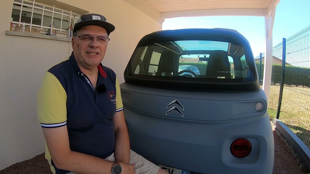 CITROËN AMI je change un logo qui se décolle ÉPISODE 15