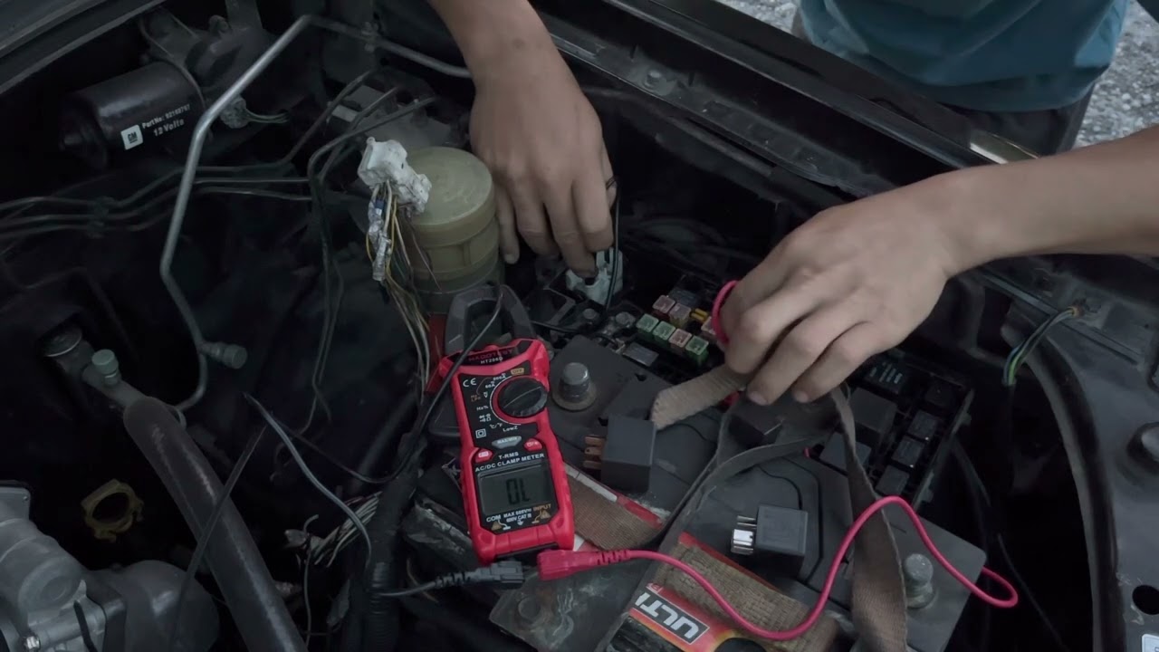 ISUZU D-MAXปี05-06ไฟ12Vที่จ่ายมาแอร์โฟร์คือจุดไหนของกล่องฟิวคลิปนี้บอกหมด
