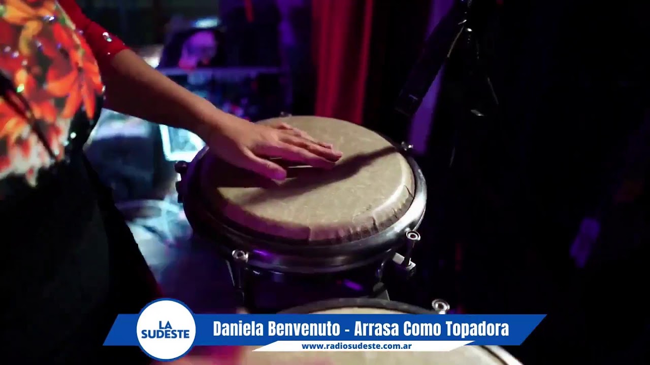 Daniela Benvenuto - Arrasa Como Topadora