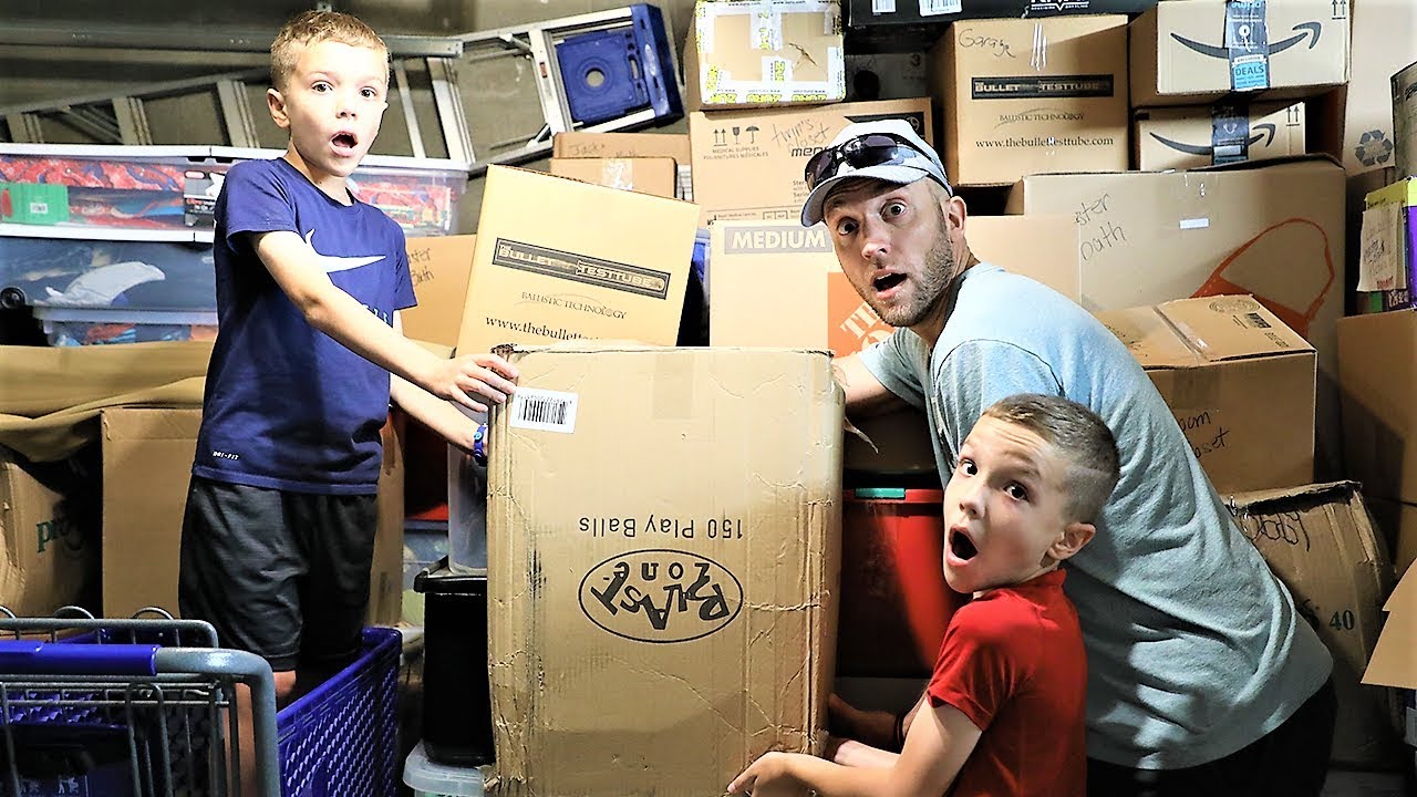 Nerf Battle:  Payback Time vs Twin Hello Neighbor Part 5 (We Are Moving)