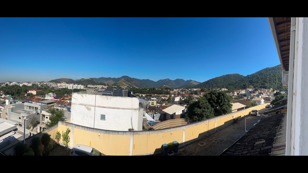 Taquara - Casa triplex com 04 quartos em condomínio - Rio de Janeiro/RJ