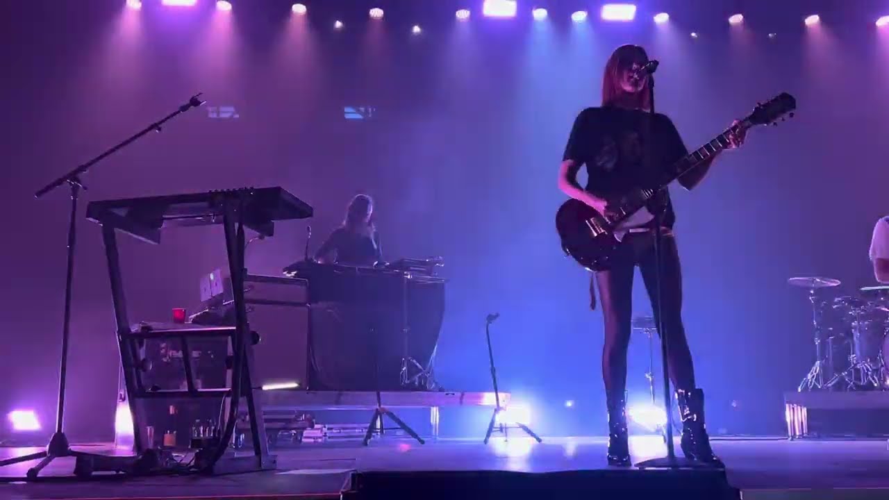 Phantogram – Happy Again, Live at the Val Air Ballroom, Des Moines, IA (9/10/2024)