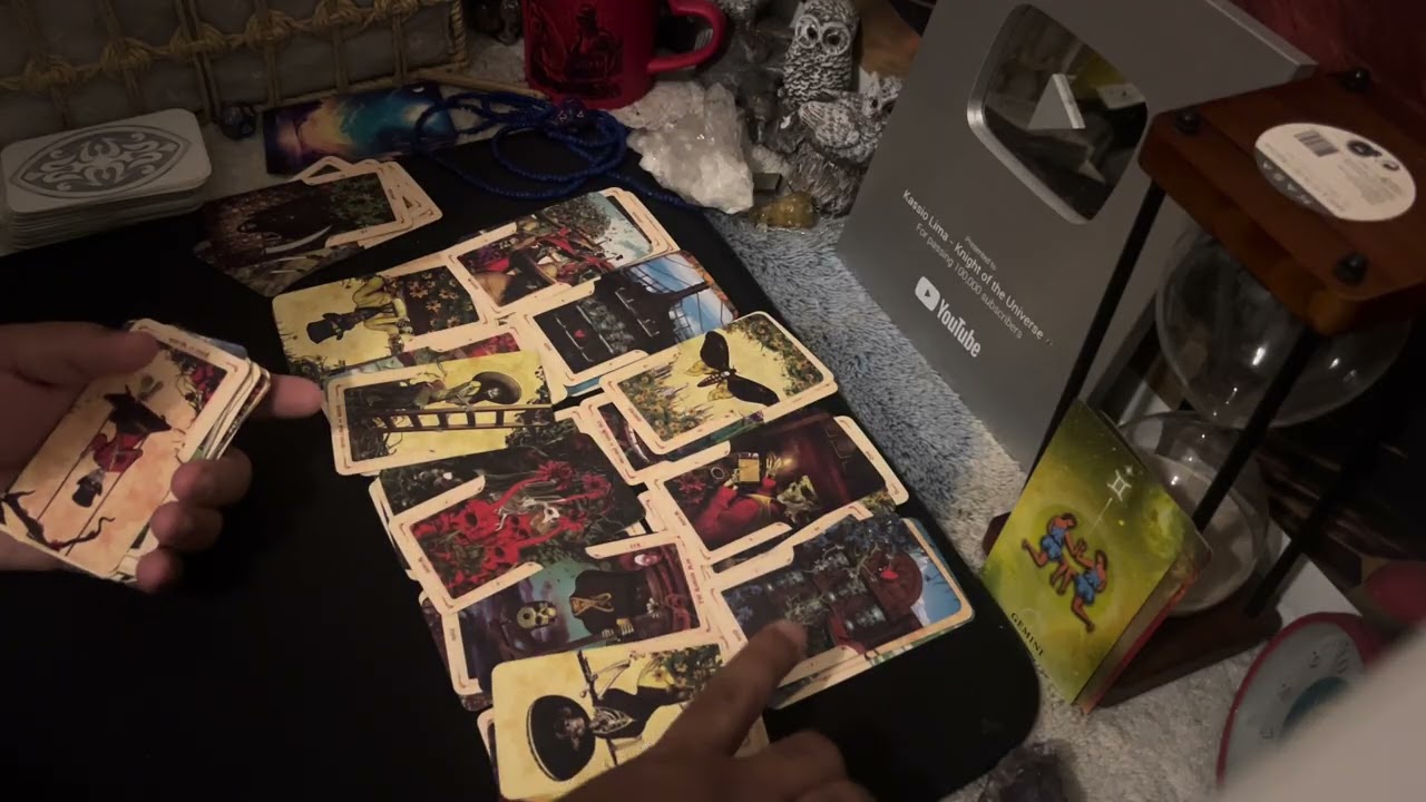 🔮 GÊMEOS ALERTA 🚨 VEJO UMA PESSOA AMARRANDO OS TEUS CAMINHOS – PROTEJA-SE!