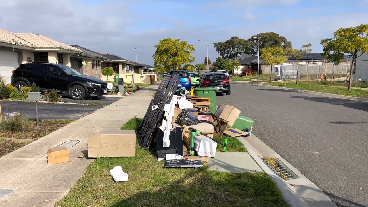 I Got Lost In These Streets Curbside Scavenging
