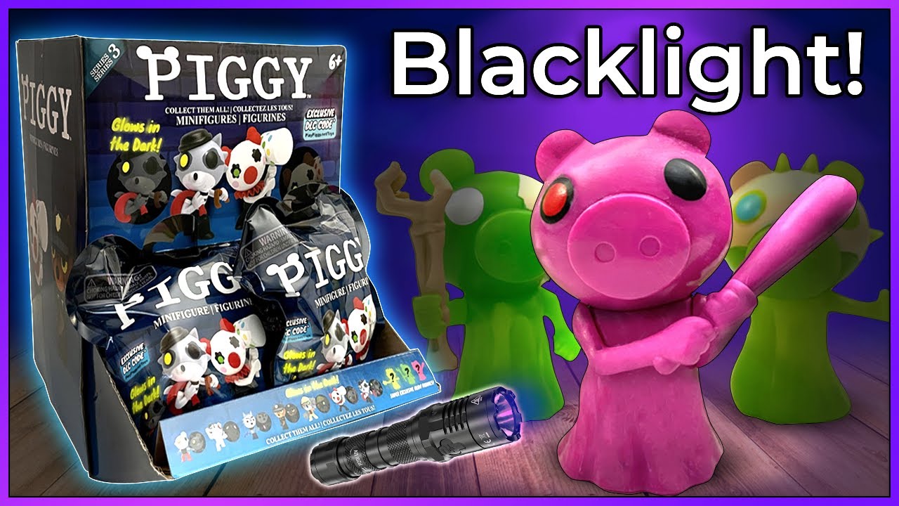 Использую свой BLACKLIGHT на НОВЫХ светящихся фигурках PIGGY! ПОЛНЫЙ КОМПЛЕКТ | Roblox Piggy Seri...