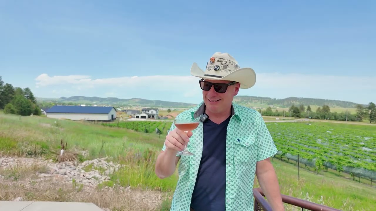 Deadwood South Dakota: Bison & Belle Joli Winery | 50 State Wine Journey (State 46)